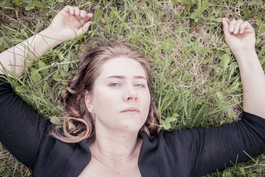 toni_barn_wedding_ottawa_photographers