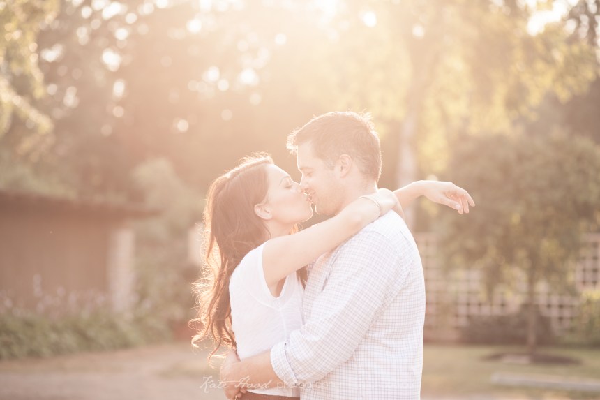 Toronto Wedding & Engagement Photographer