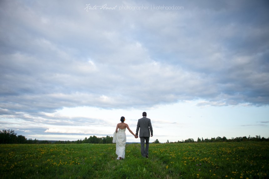 Romantic Ontario Wedding Pictures
