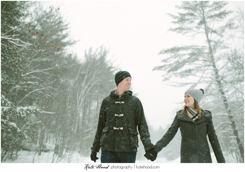 Muskoka Winter Engagement Photos